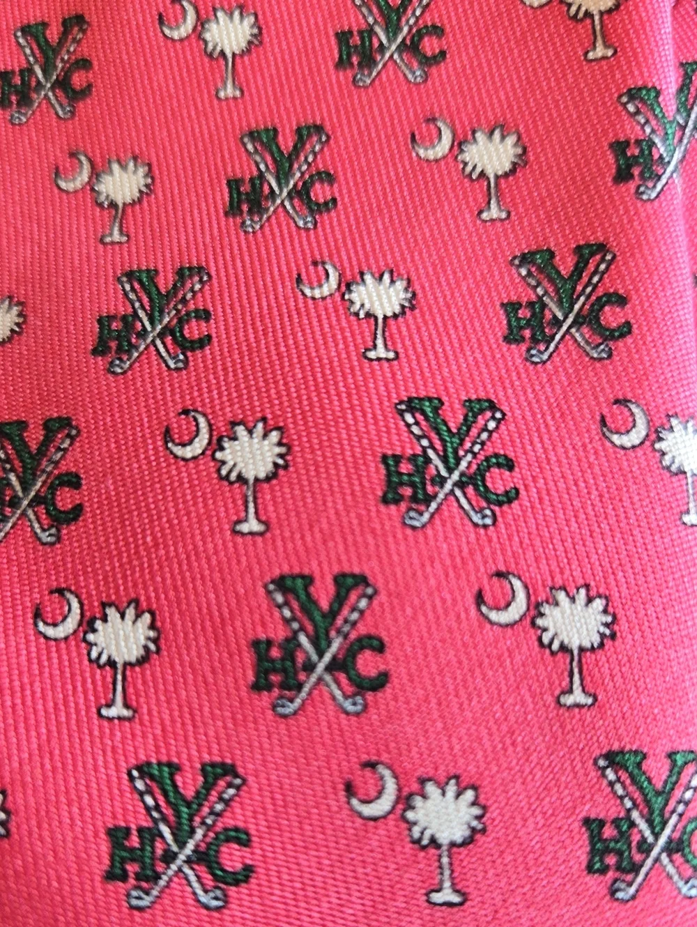 Yeaman's Hall Club Vineyard Vines Silk Tie South Carolina Golf Palmetto Tree